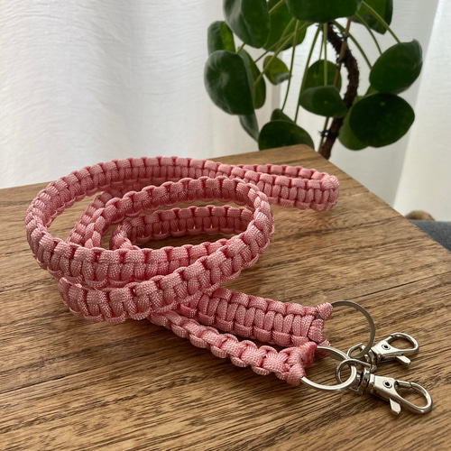 ☆人気カラー サクラ☆ パラコード ストラップ スマホショルダー パラ