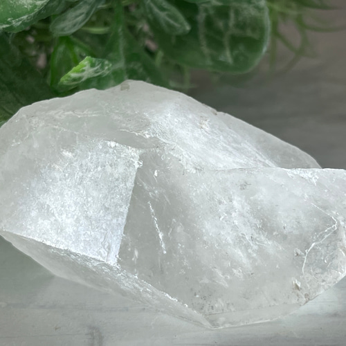 パイライトインクォーツ✨レインボークリスタル水晶黄鉄鉱ポイント