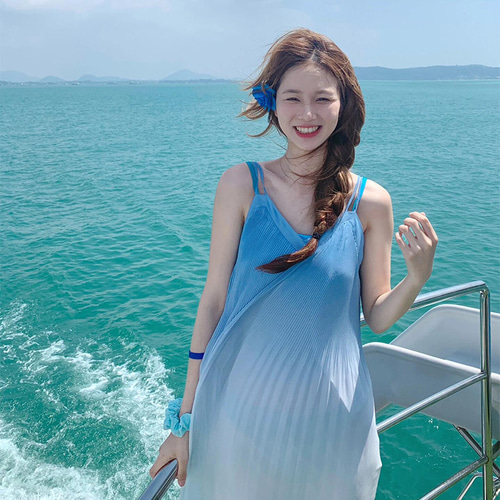 グラデーション ワンピース ワンピース olive 通販 17970899｜Creema