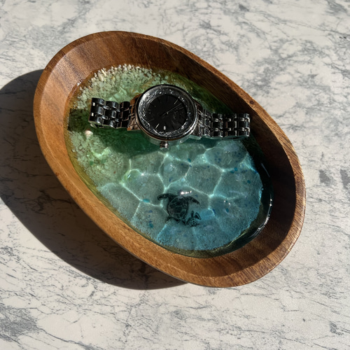 レジンアート　キャッシュトレイ　海 海レジンキャッシュトレー②ステンレス製ゴールド約22.8cm x 9.1cm