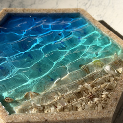 海の小皿 海辺 波紋　ビーチ　老眼鏡　レジンアート　敬老の日　父の日　沖縄　什器　アクセサリー　レジンアート 2枚目の画像