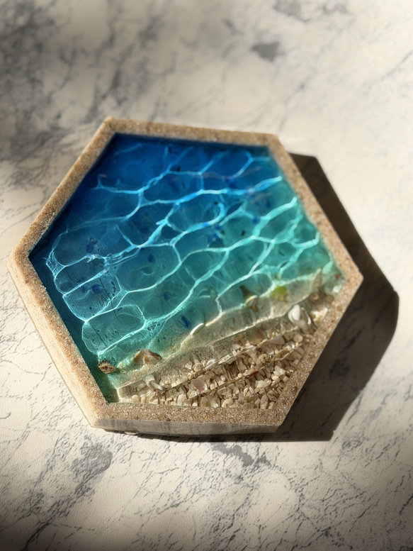 海の小皿 海辺 波紋　ビーチ　老眼鏡　レジンアート　敬老の日　父の日　沖縄　什器　アクセサリー　レジンアート 7枚目の画像