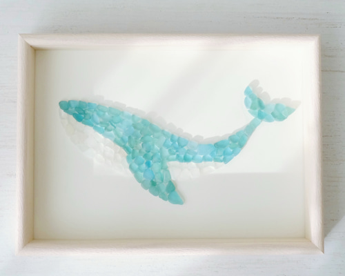 シーグラスアート『くじら』/A4サイズ/海/夏/フレームアート/ガラス
