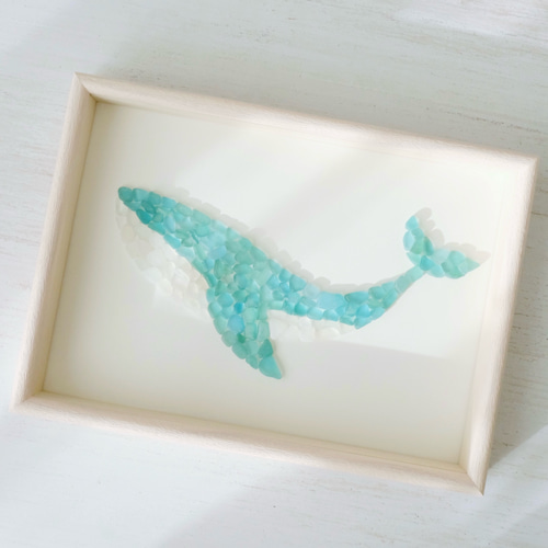 シーグラスアート『くじら』/A4サイズ/海/夏/フレームアート/ガラス