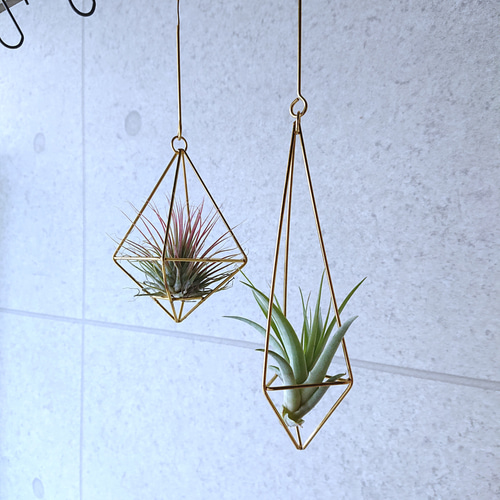 ambar　アンバル　Steel製のヒンメリ風　インテリア花器　１点 ambar アンバル Steel製のヒンメリ風 インテリア花器 1点 HENRY DEAN