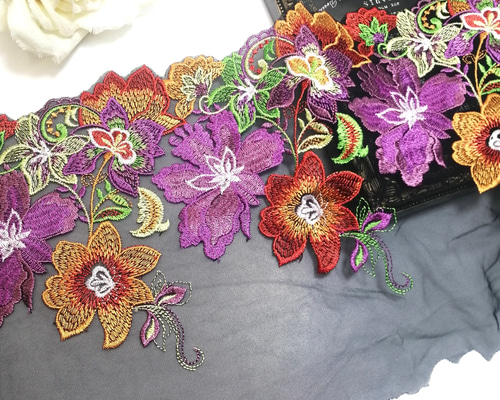 セール❣ 1m 花柄豪華刺繍 チュールレース ハンドメイド 生地