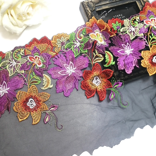 セール❣ 1m 花柄豪華刺繍 チュールレース ハンドメイド 生地 手芸