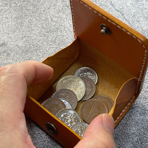 手縫】キャメル色本革Box型小銭入れケース（10円玉約30枚収納） 小銭