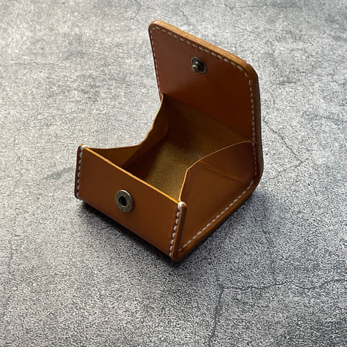 手縫】キャメル色本革Box型小銭入れケース（10円玉約30枚収納） 小銭