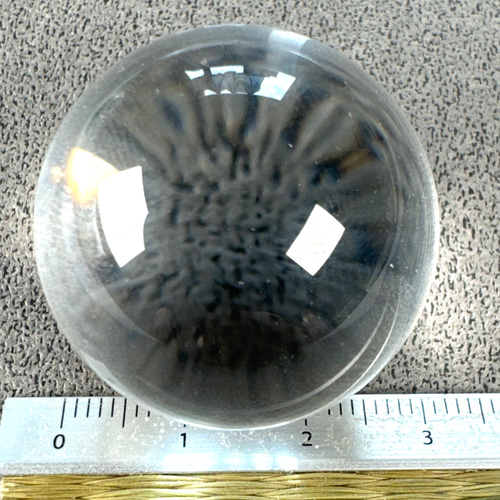 天然水晶球 29ミリ tg753 天然石 pinky 通販 17972390｜Creema(クリーマ)