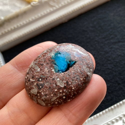 母岩付きカバンサイト（カバンサイト原石） 天然石ルースA 天然石