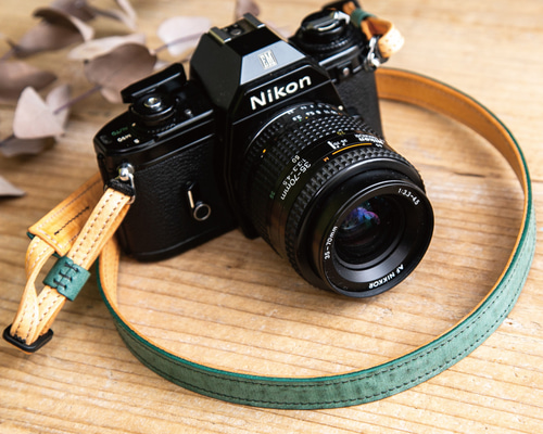 両面貼り合わせのしっかり仕様】本革カメラストラップ【通常幅タイプ