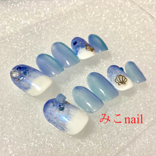 送料無料】ネイルチップ(No.12) 夏 海 グラデーション 縦 送料無料】ネイルチップ(No.12) 夏 海 グラデーション 縦