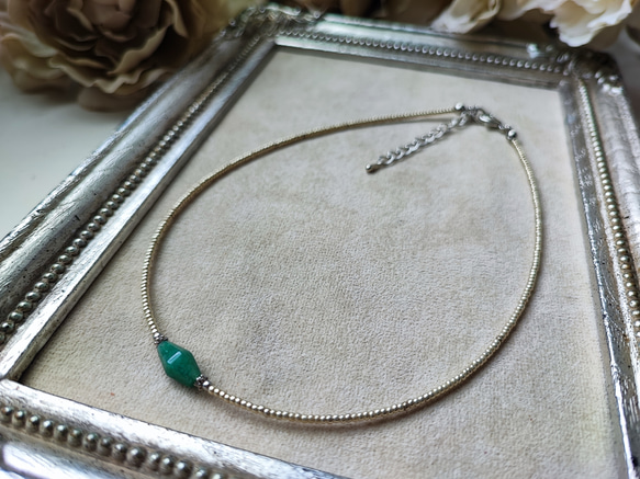 グリーンアベンチュリンのシンプルチョーカーネックレス 13枚目の画像