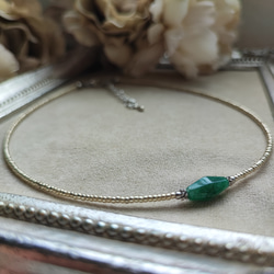 グリーンアベンチュリンのシンプルチョーカーネックレス 3枚目の画像