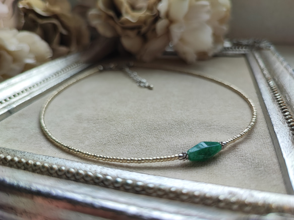 グリーンアベンチュリンのシンプルチョーカーネックレス 3枚目の画像