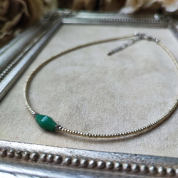 グリーンアベンチュリンのシンプルチョーカーネックレス 9枚目の画像