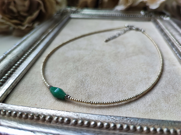 グリーンアベンチュリンのシンプルチョーカーネックレス 9枚目の画像