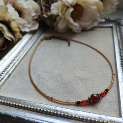 8ミリカット玉レッドアゲートのアンティーク風チョーカーネックレス 7枚目の画像