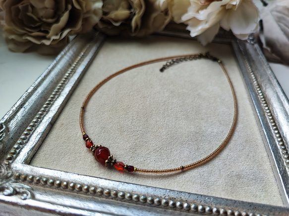 8ミリカット玉レッドアゲートのアンティーク風チョーカーネックレス 4枚目の画像