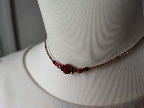 8ミリカット玉レッドアゲートのアンティーク風チョーカーネックレス 13枚目の画像