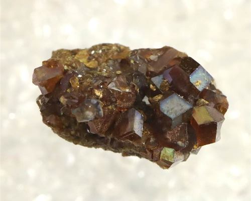 奈良県天川村産 レインボーガーネット 4.56g #24628 天然石 榎本通商