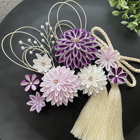 上品で華やかな成人式用髪飾り《 正絹×つまみ細工 》和装用 ヘア飾り