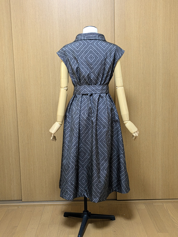 SOLD　着物リメイク　ワンピース　大島紬　M〜L 