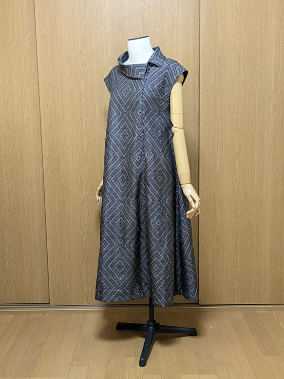 SOLD　着物リメイク　ワンピース　大島紬　M〜L 