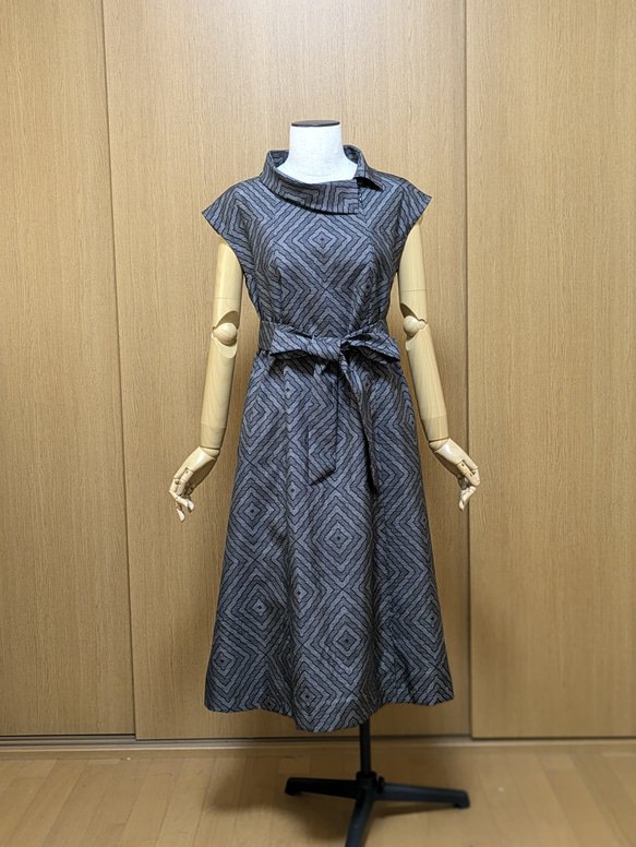 SOLD　着物リメイク　ワンピース　大島紬　M〜L 