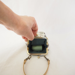 灰色圓點提花煙袋 第3張的照片