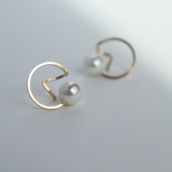 【14kgf or Silver】月とパール キャッチレス-Small ring- 4枚目の画像