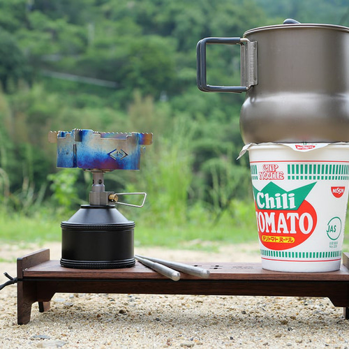ウォルナット無垢材を贅沢に使用した登山/ソロキャンプに軽量