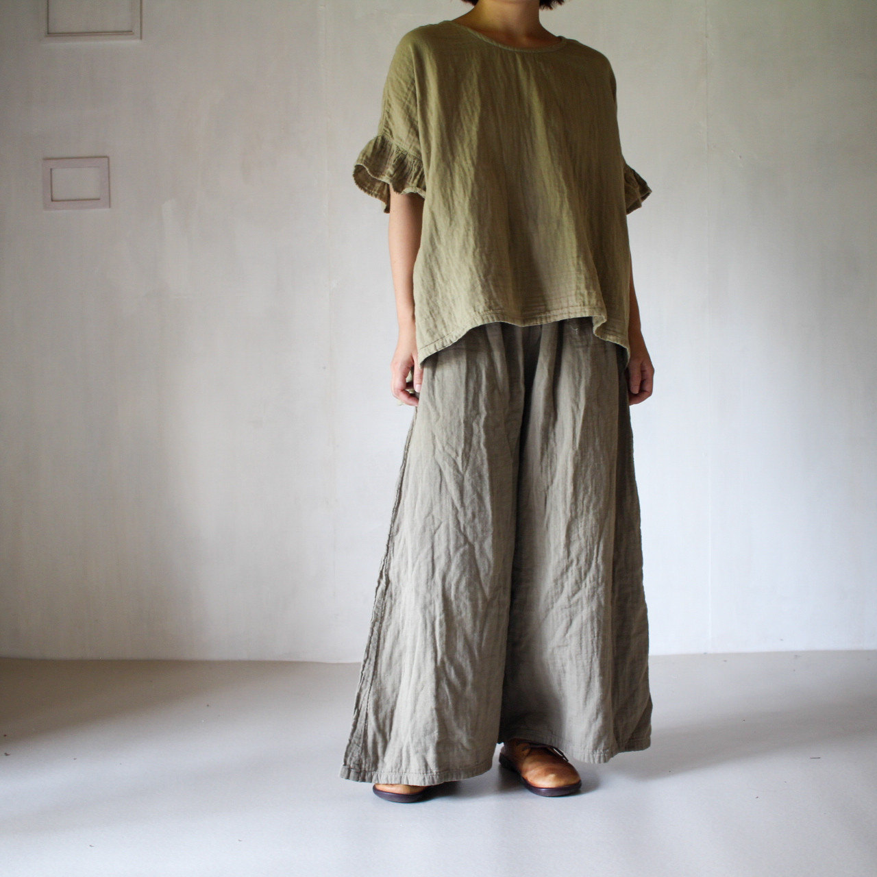 nadesiko / 老竹色 草木染めダブルガーゼワイドパンツ