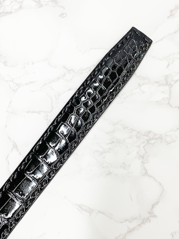 日本製　クロコダイル　手縫い　L L サイズ　ハンドステッチ　ベルト　３５㎜巾　上質　エキゾチックレザー 画像参照