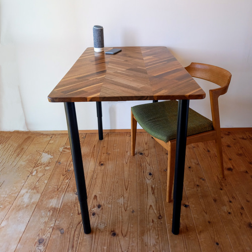 伸縮脚タイプ《奥行60㎝・角丸仕様》ワークデスク ヘリンボーン 天然