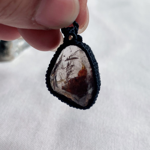 長野県小川山国産煙水晶マクラメネックレス ネックレス・ペンダント 糸  