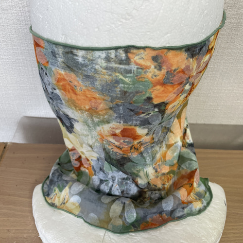 フランス生地カラフルドット&花柄レースハンドメイドネックウォーマー  