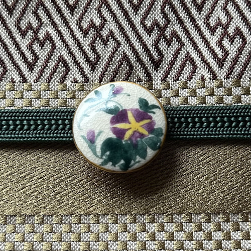 アンティーク薩摩ボタンの優美な朝顔の帯留め「夏花インフィニティ