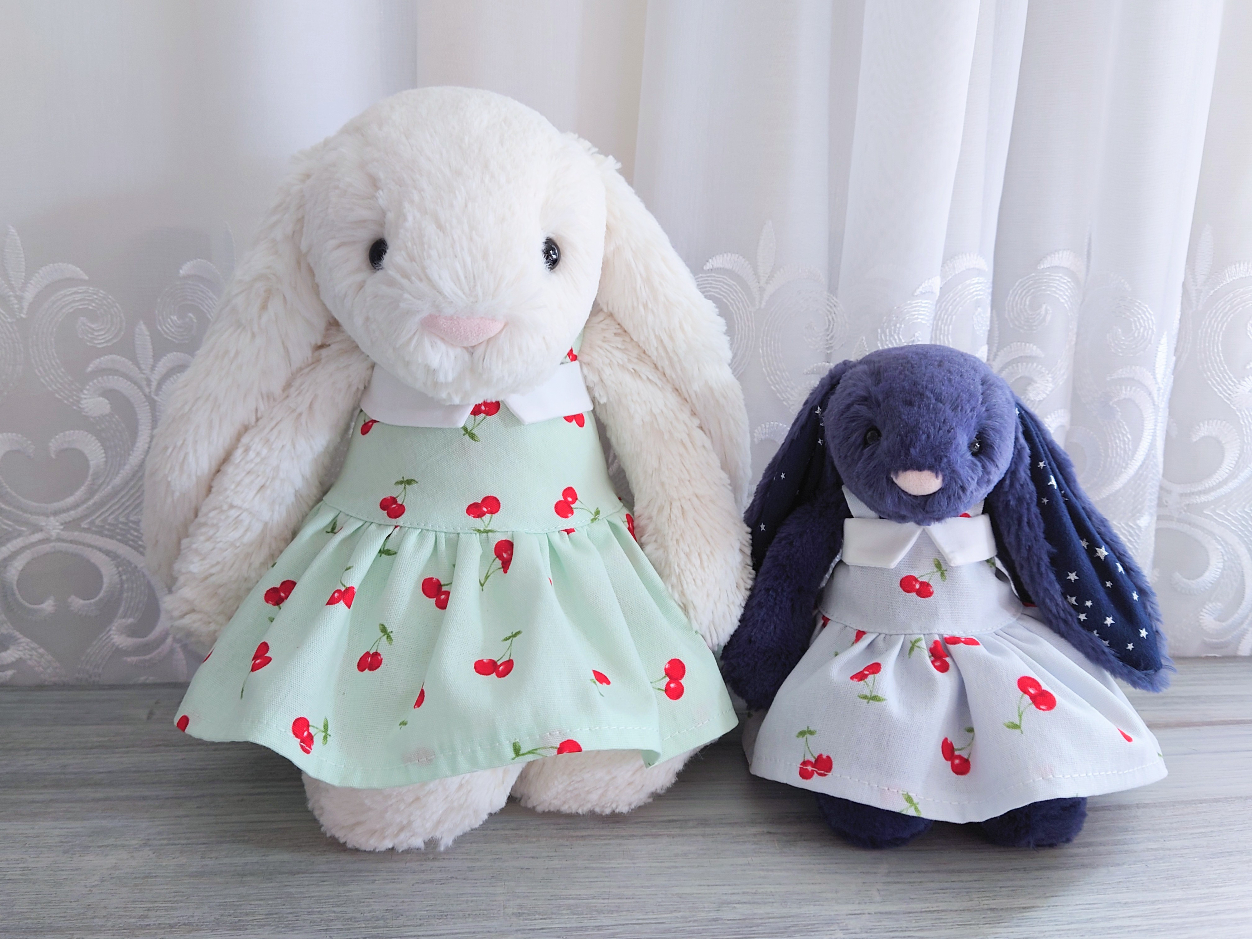 ◇つやつやチェリーの襟つきワンピース*ぬいぐるみ服ジェリー