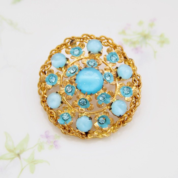 ヴィンテージ　AUSTRIA　オーストリー　ゴールドトーン　ブルームーングロウ　フラワー　ブローチ　CJ7126