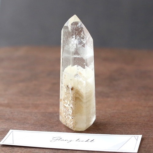 ホワイトファントムクォーツポイント 水晶 鉱物 天然石 送料無料