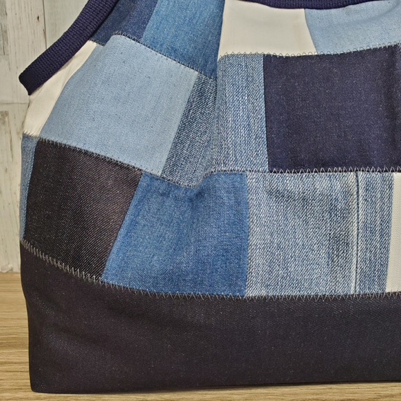 デニムパッチワーク　グラニーバッグL 2枚目の画像