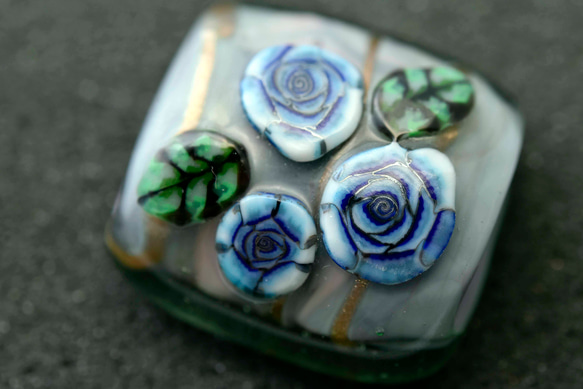帯留め ガラス工芸家の創作した一点物 トンボ玉