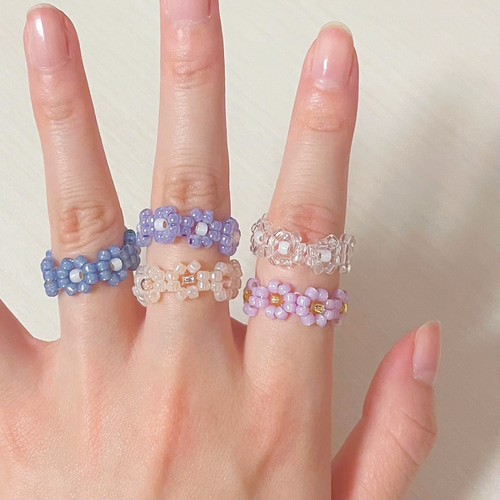No.34【ビーズリング】8花弁のお花リング( 5色からお選びくださいませ