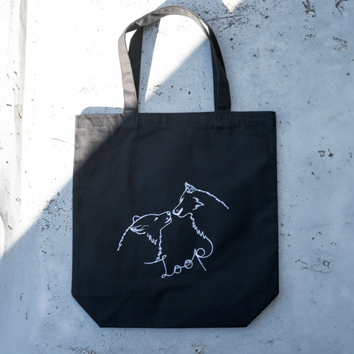 OKAJIMA 動物刺繍トートバッグ 中型 刺繍】アダムとイブ（狼ver） トートバッグ（黒） キャンバス オオカミ