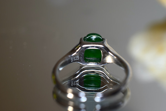 RS7-85 シルバー 深緑 弥勒仏 みろくぶつ ミャンマー産 天然 本翡翠 リング 指輪 フリーサイズ 5枚目の画像