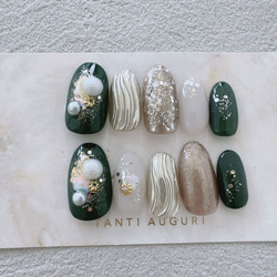 抹茶ラテ ネイルチップ 抹茶ラテのニュアンスネイルチップ · · · · こんばんは🤲🏻 今回