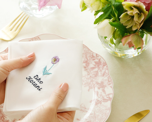 20枚以上 席札ハンカチ 刺繍 結婚式 プチギフト 季節の花 ウェディング