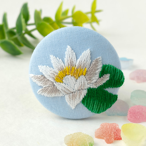 受注制作＞蓮の花のブローチ はす シルバー C008